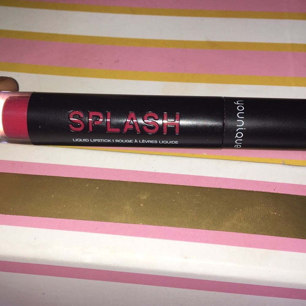 Younique SPLASH liquid lipstick